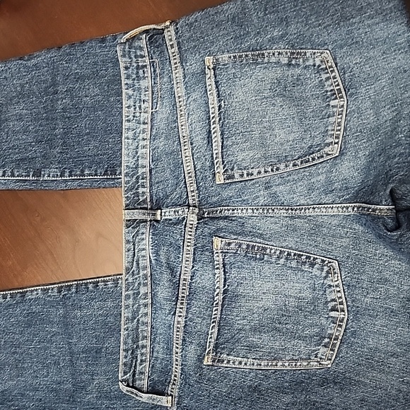 GAP Universal Slim Boyfried Women's Blue Jeans sz 16 NWT - Picture 5 of 10